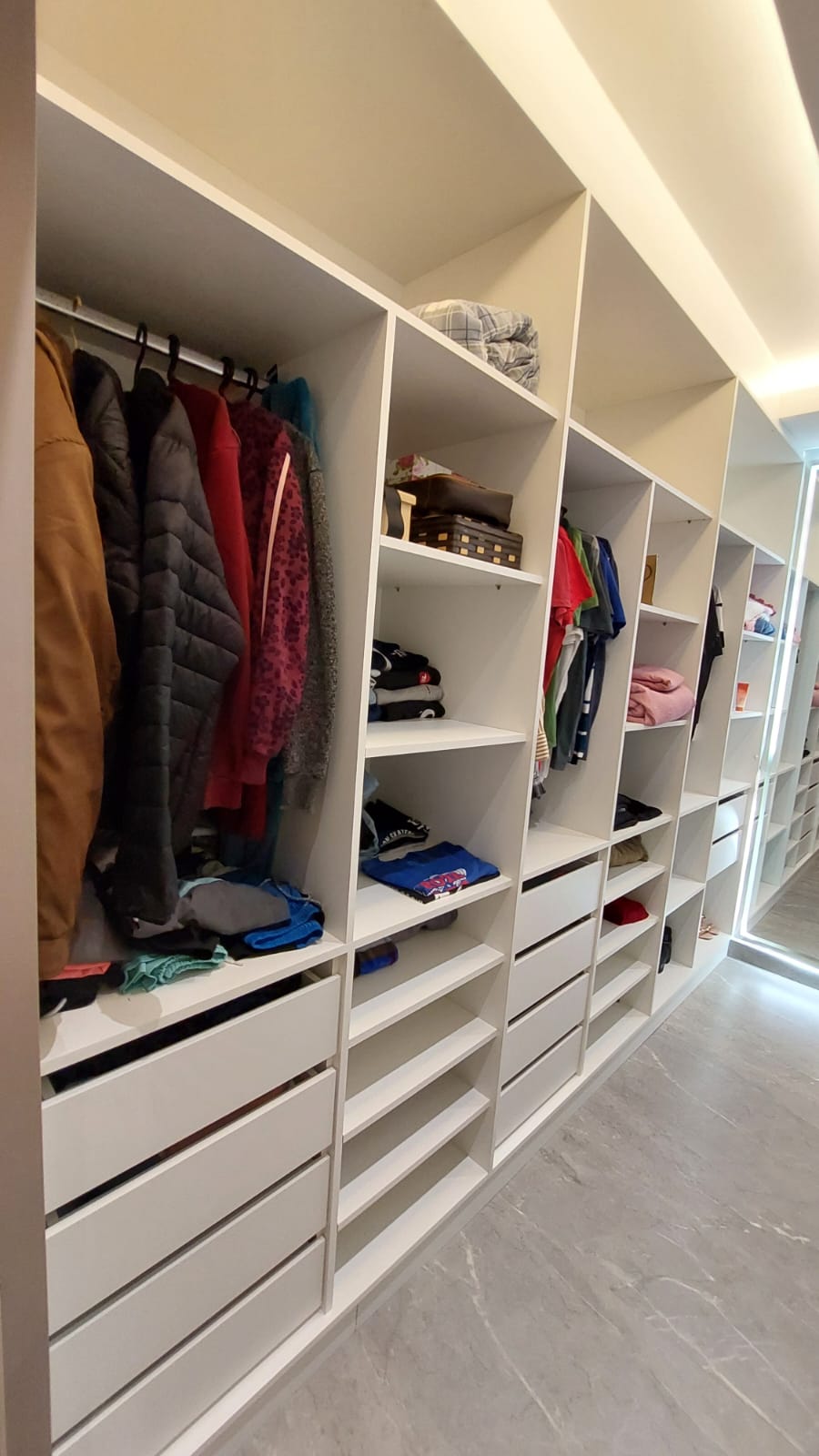Closets planejado em Piracicaba — Rodrigues Marcenaria